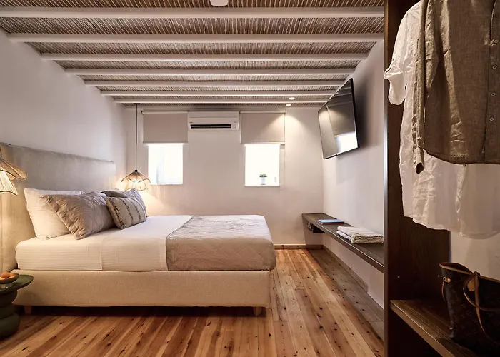 Kaitlyn's Mykonos Town