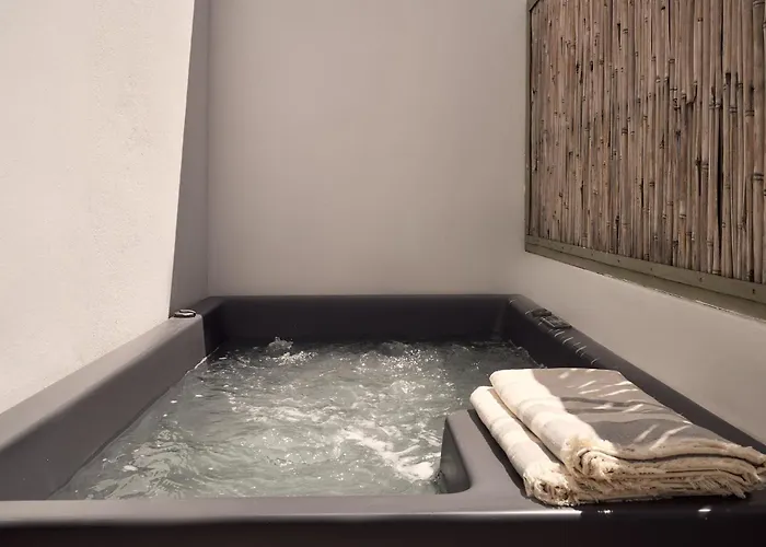 Kaitlyn's Mykonos Town